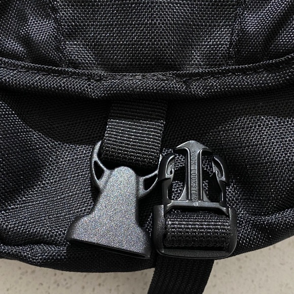 New Hiking and Outdoor bag, camping and camera side shoulder bag unisex - Picture 9 of 13